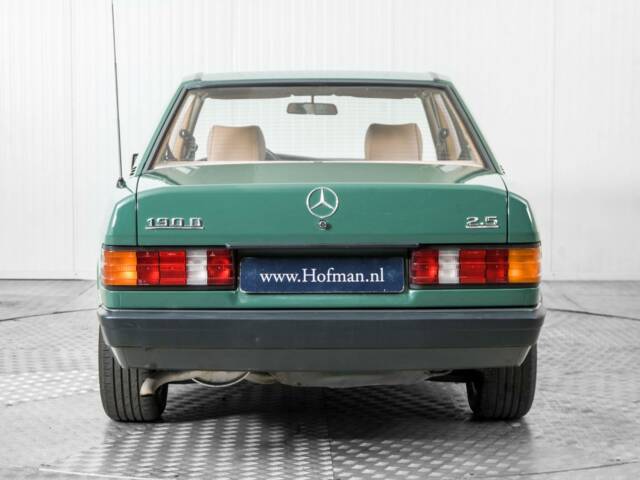 Mercedes-Benz 190 D 2.5