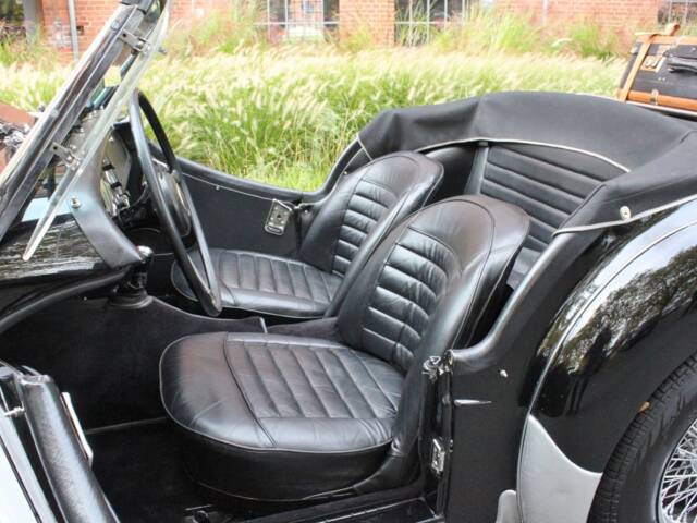 Triumph TR 3B