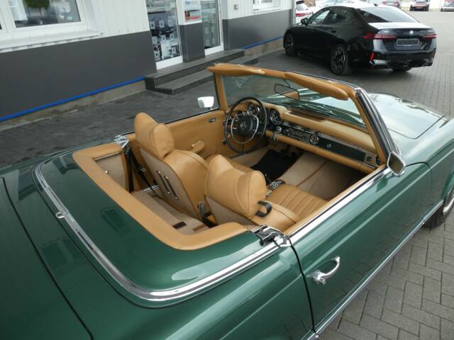 Mercedes-Benz 280 SL