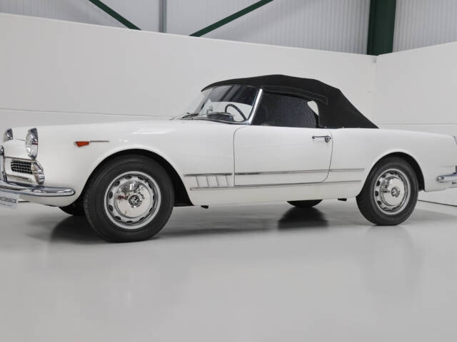 Alfa Romeo 2000 Spider