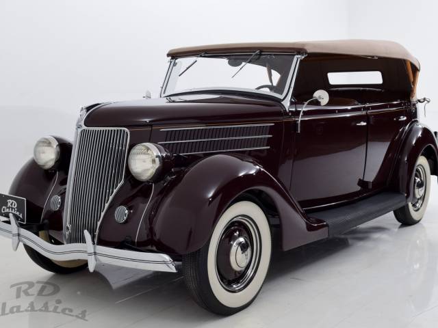 Image 1/22 of Ford V8 Deluxe Club Cabriolet (1936)