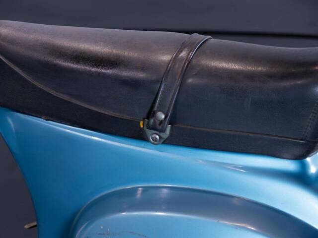 Piaggio Vespa 50 Special