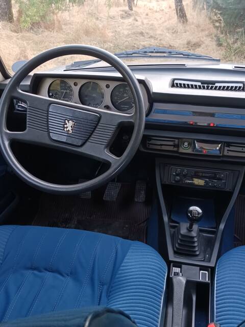 Peugeot 504