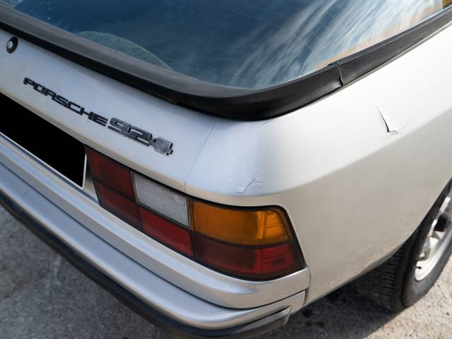 Porsche 924