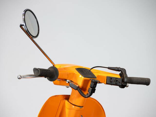 Piaggio Vespa 50 N Special