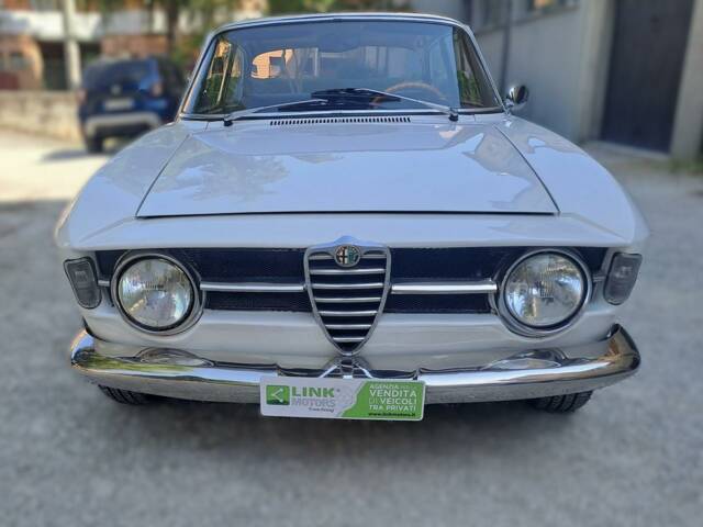 Alfa Romeo Giulia GT 1300 Junior