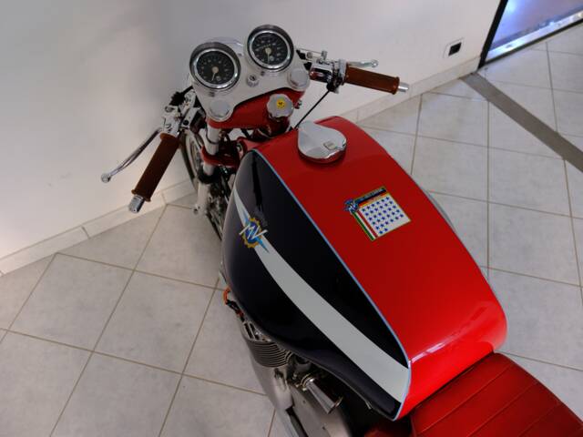 MV Agusta 750 Sport