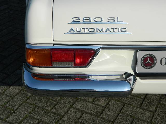 Mercedes-Benz 280 SL