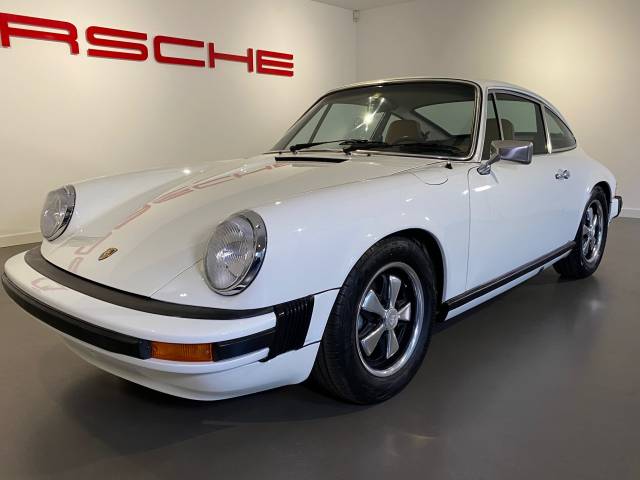 Porsche 911 2.7