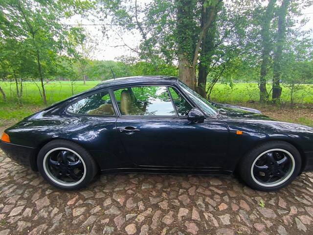 Porsche 911 Carrera