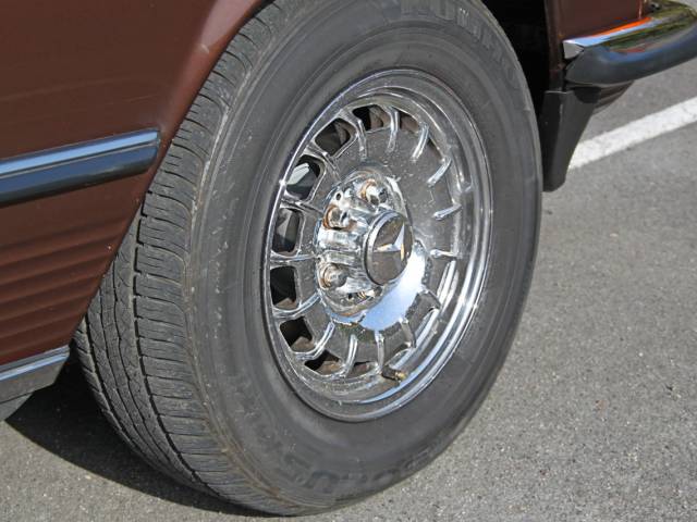 Mercedes-Benz 280 SL