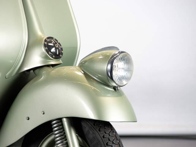 Piaggio Vespa 125