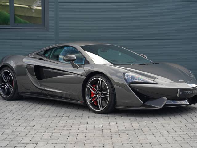 Image 1/50 of McLaren 570S (2016)
