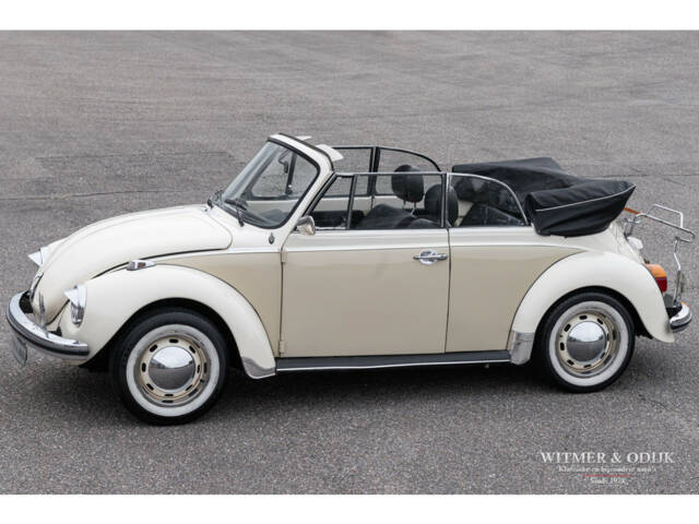 Bild 1/27 von Volkswagen Käfer 1303 LS (1974)