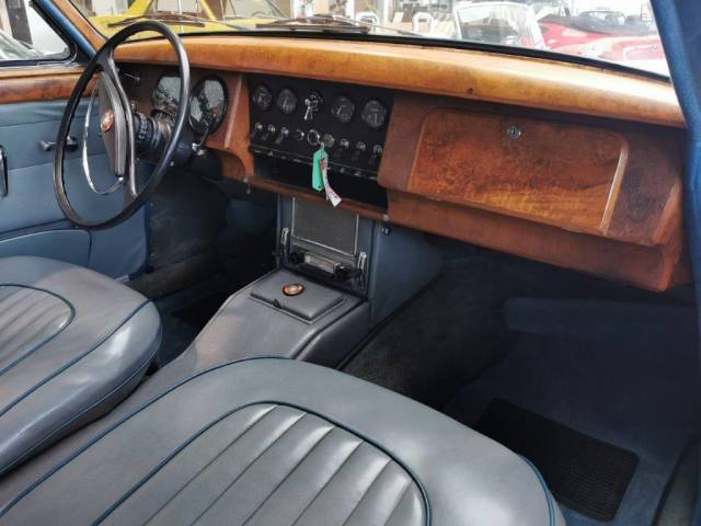Jaguar Mk II 3.8