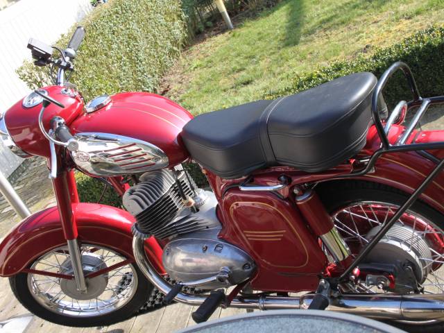Bild 1/24 von Jawa DUMMY (1974)
