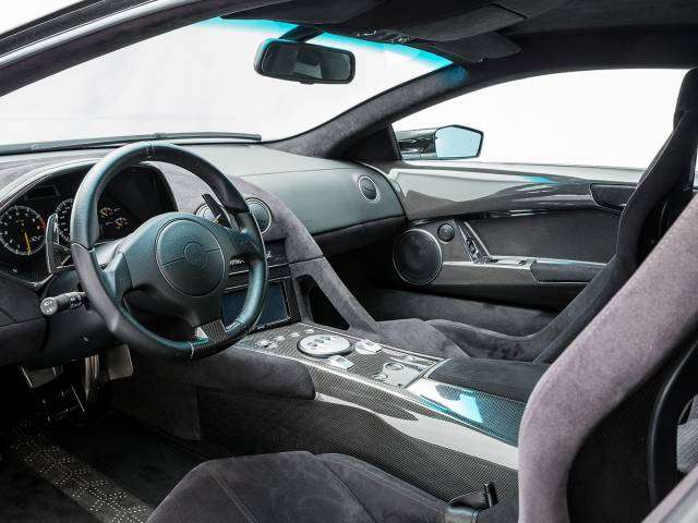 Lamborghini Murciélago LP670-4 SV