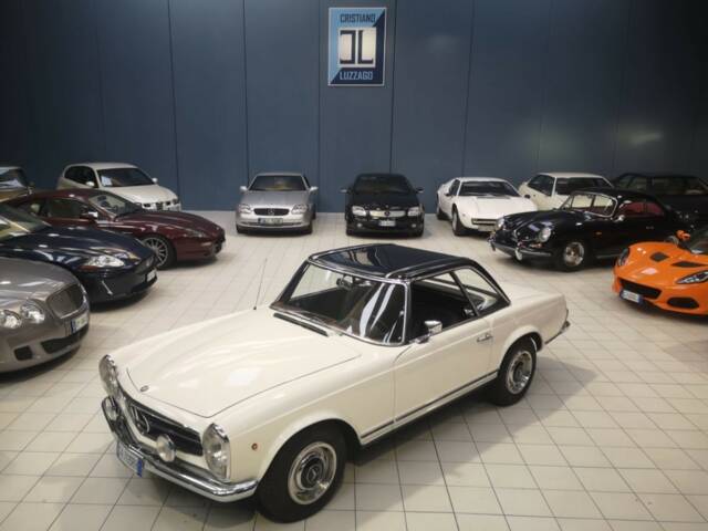 Image 1/47 of Mercedes-Benz 230 SL (1964)