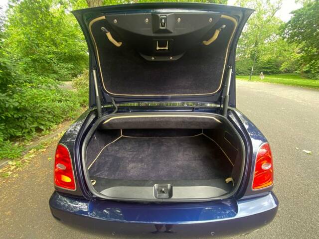 Bentley Azure