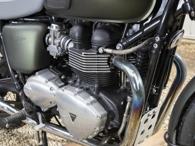 Triumph Bonneville T100 McQueen