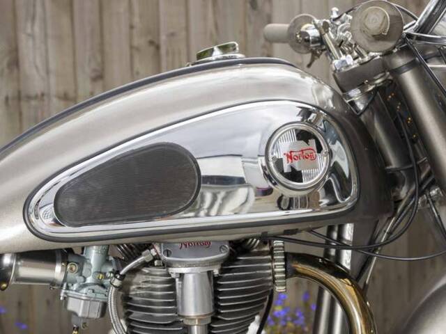 Norton Model 30 International