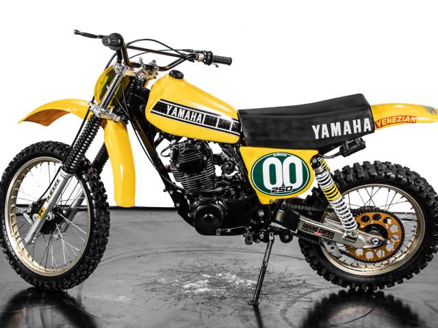 Imagen 1/25 de Yamaha DUMMY (1978)