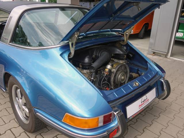 Porsche 911 2.4 T
