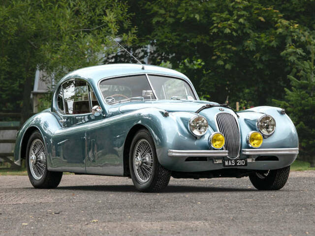 Image 1/50 de Jaguar XK 120 SE FHC (1953)