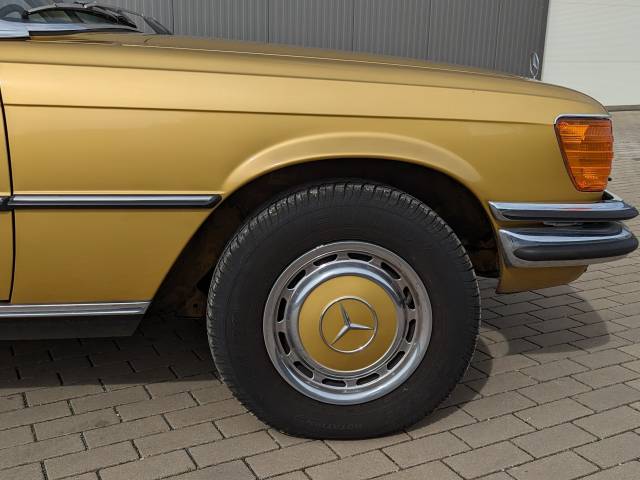 Mercedes-Benz 350 SE