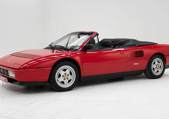 Bild 1/15 von Ferrari Mondial T (1991)