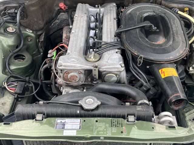 Mercedes-Benz 280 SE