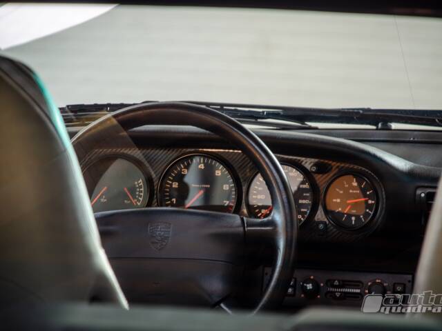 Porsche 911 Carrera