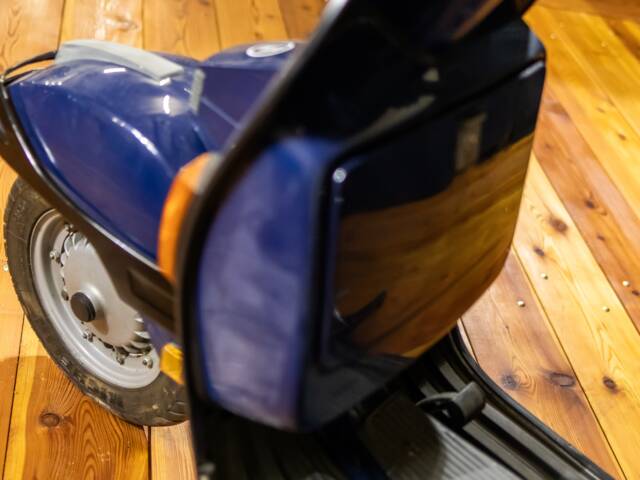 Piaggio Vespa PX 200 E