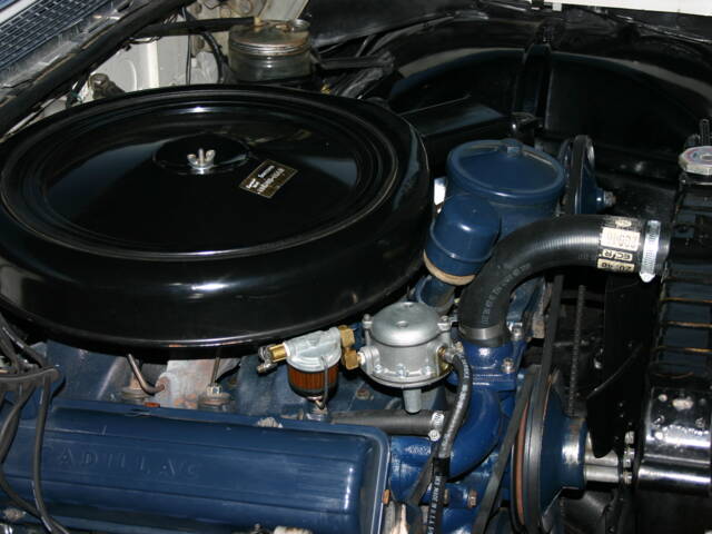 Cadillac Coupe DeVille