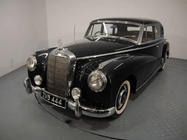 Immagine 1/8 di Mercedes-Benz 300 b (1954)