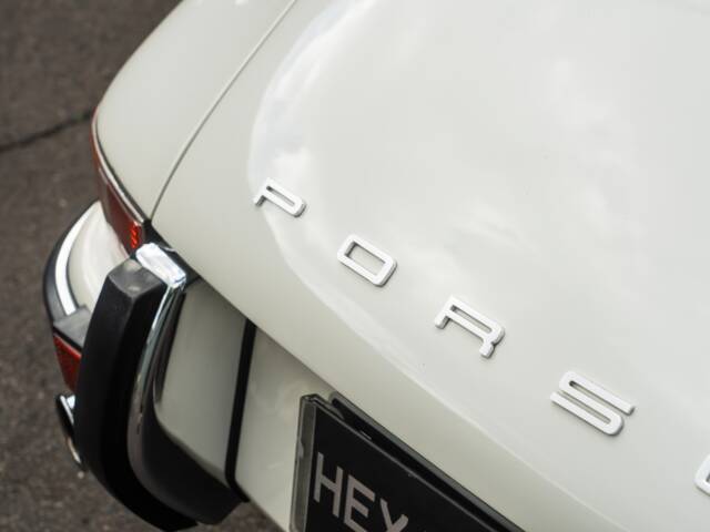 Porsche 911 2.2 T