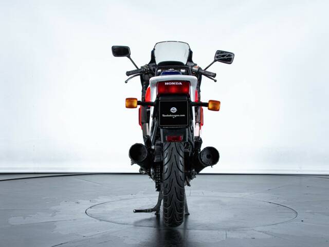 Honda VF 500 F