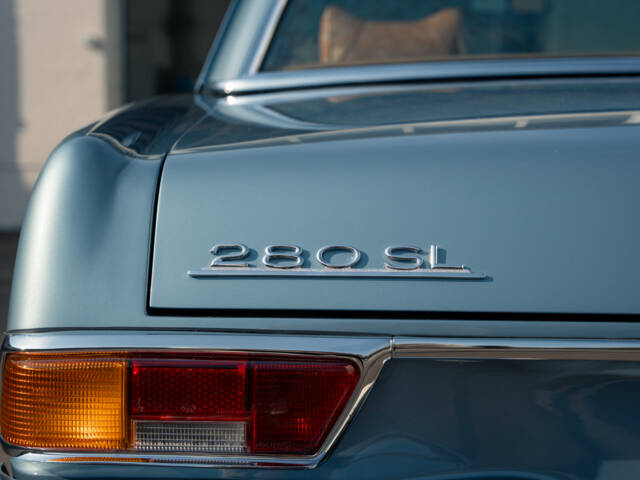 Mercedes-Benz 280 SL