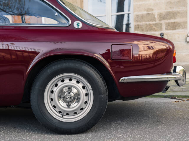 Alfa Romeo 2000 GT Veloce