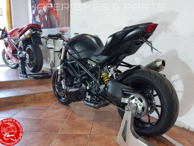Ducati 848 EVO