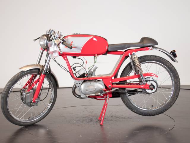 Image 1/16 de Italjet DUMMY (1970)