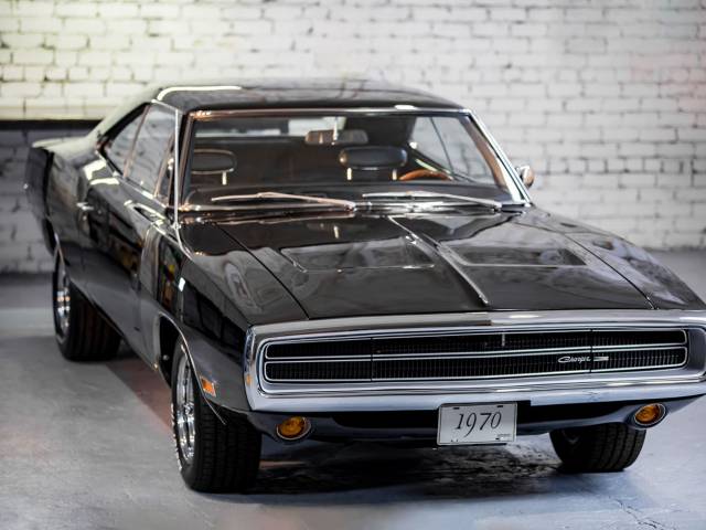 Image 1/50 of Dodge Charger 318 (1970)