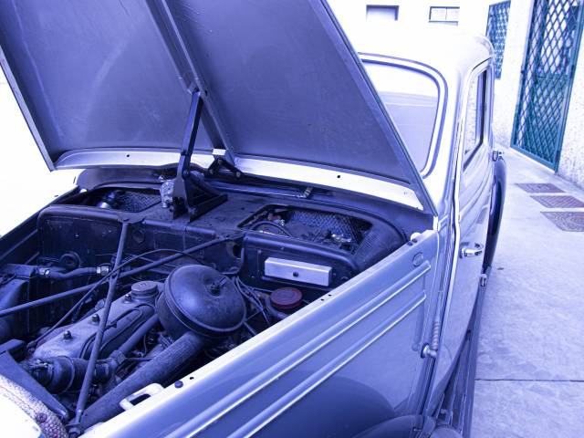 Mercedes-Benz 170 DS