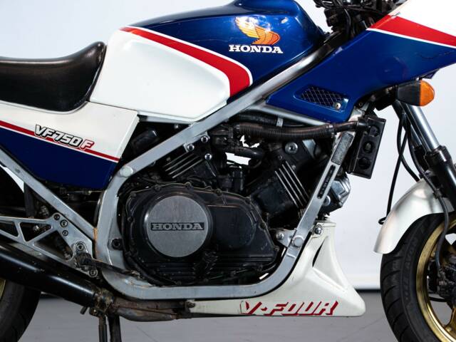Honda VF 750