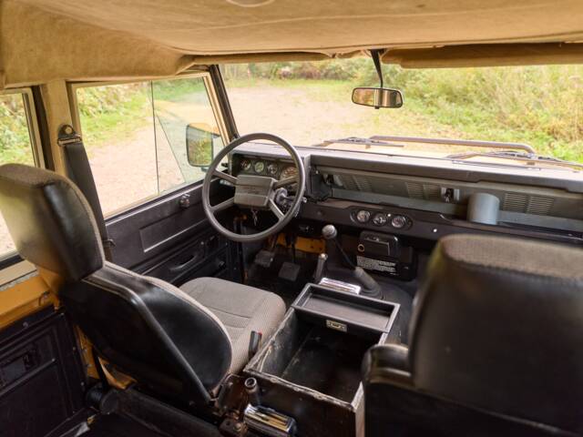 Land Rover 110