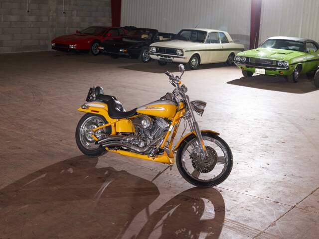 Harley-Davidson FXSTD-SE2 Screamin’ Eagle Softail Deuce CVO