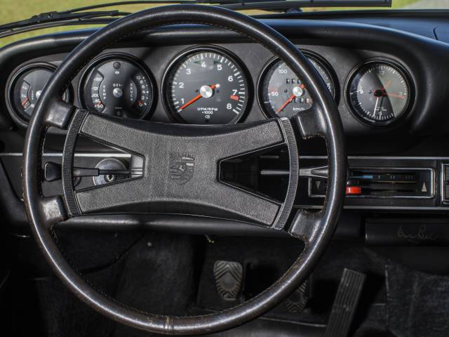 Porsche 911 Carrera RS 2.7 (Touring) - LHD 1973 Porsche Carrera RS 2.7 Touring