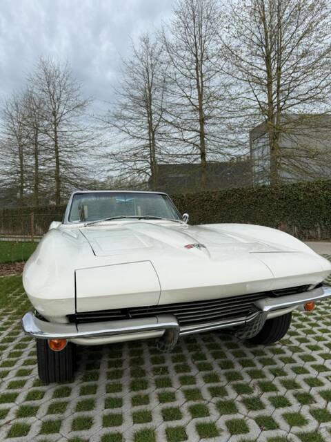 Chevrolet Corvette Sting Ray Convertible