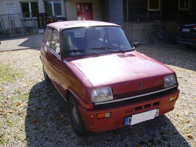 Renault R 5