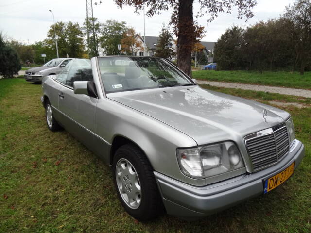 Bild 1/5 von Mercedes-Benz E 200 Diesel (1994)
